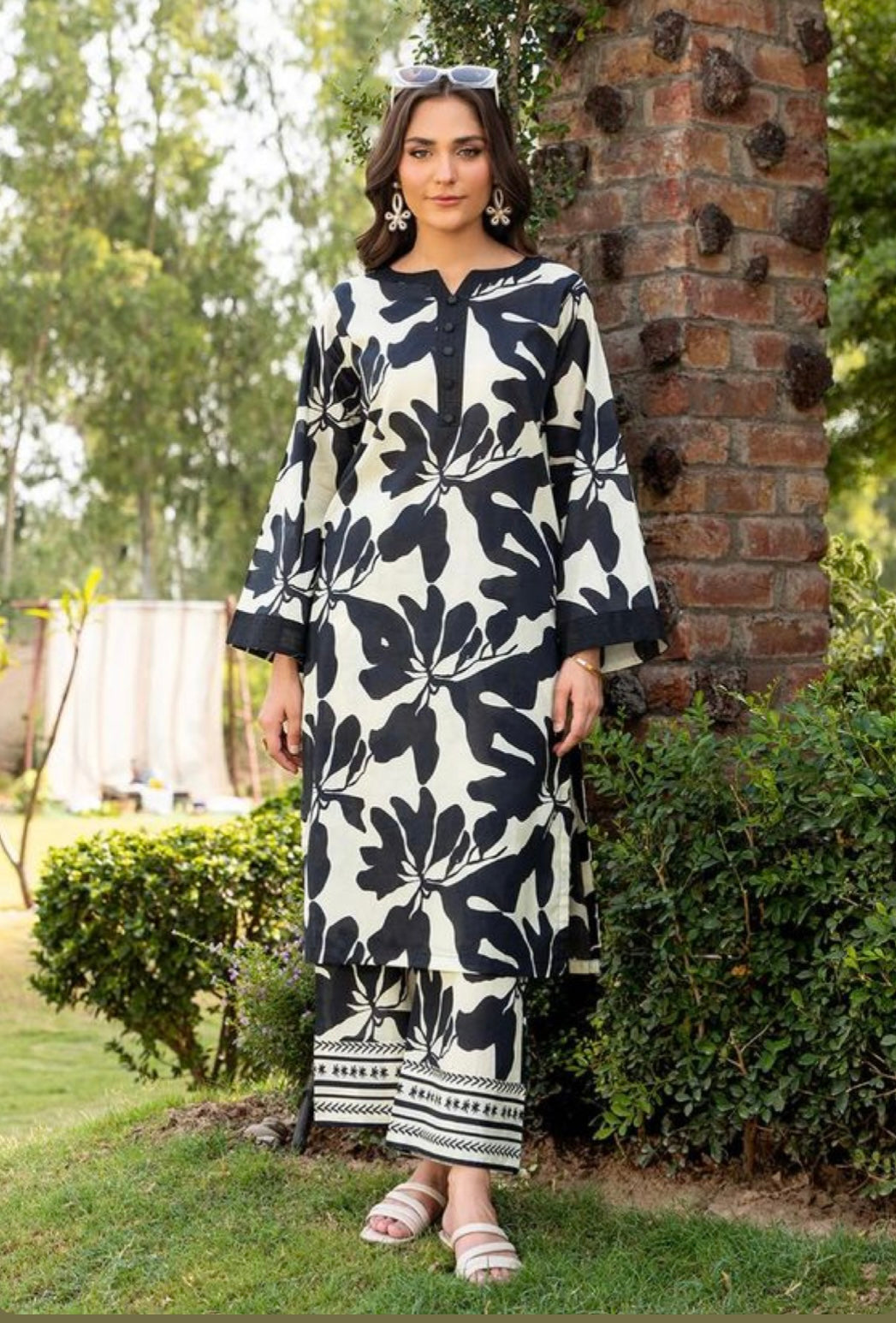 Black-Co-Ord Set-(2PC Stitched Set)