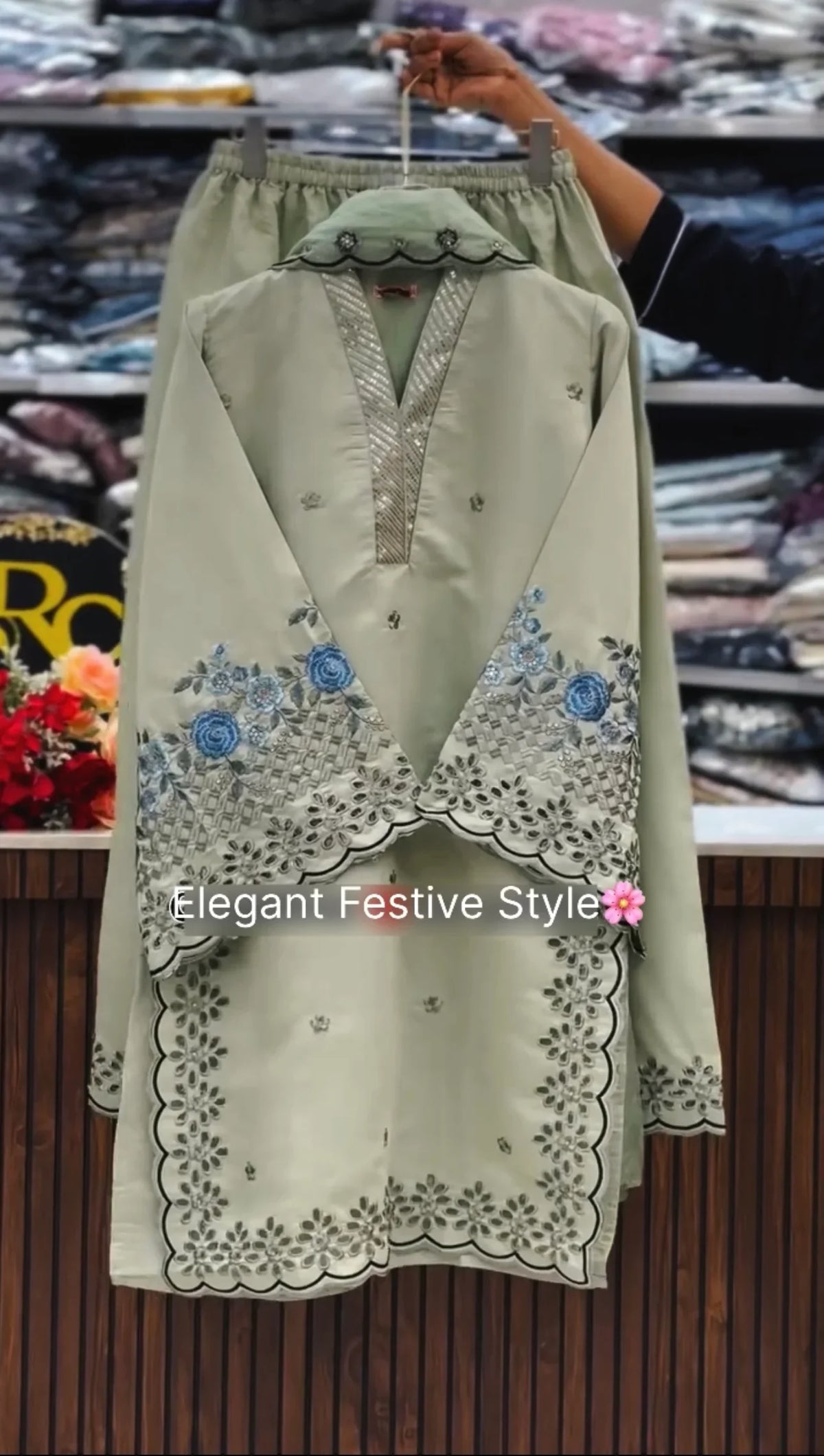 Inaara 3PC Stitched Outfit